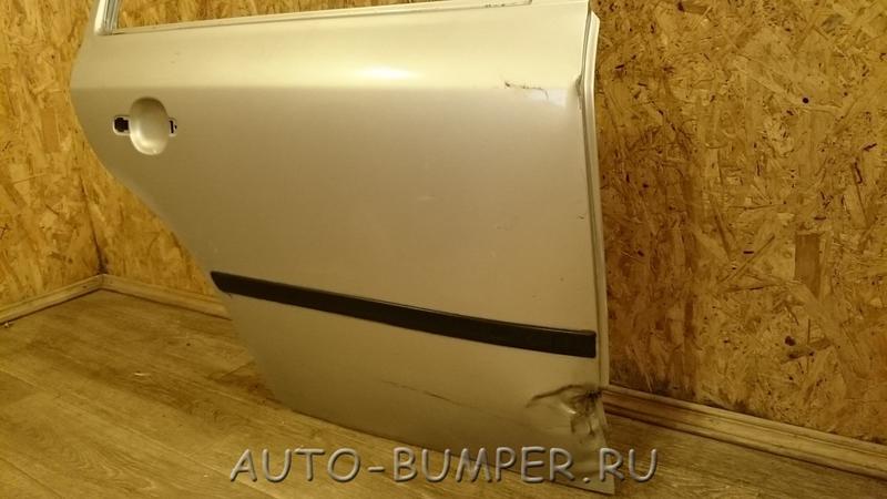 Skoda Octavia Хэтчбэк 2000- Дверь задняя правая 1U0831446A 1U4833052