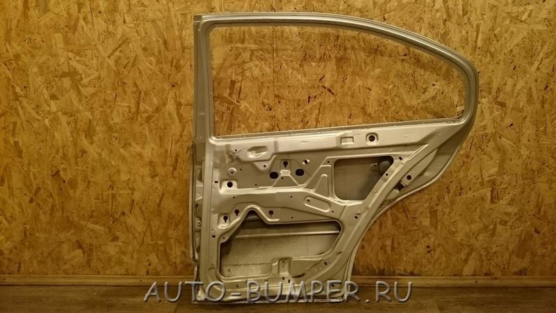 Skoda Octavia Хэтчбэк 2000- Дверь задняя правая 1U0831446A 1U4833052