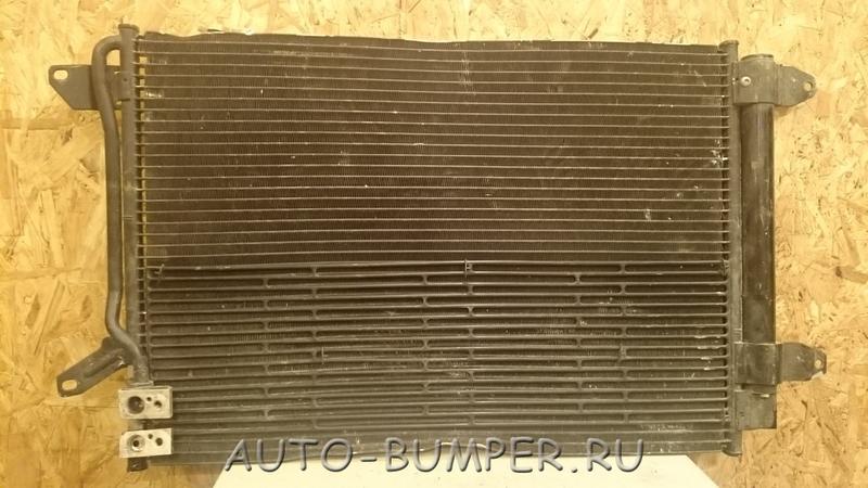 Volkswagen Jetta, Beetle 2011- Радиатор кондиционера 5C0820411F