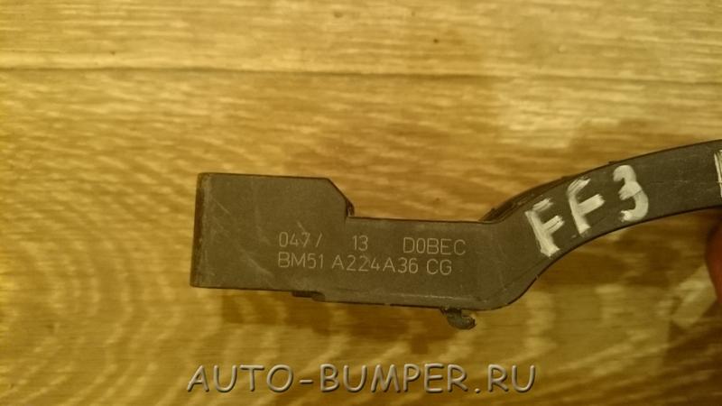 Кронштейн ручки передней правой BM51A224A36CG 1747572