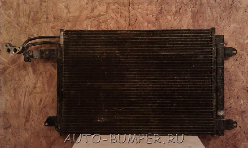 Volkswagen Golf 2009-  Радиатор кондиционера 1K0298403A
