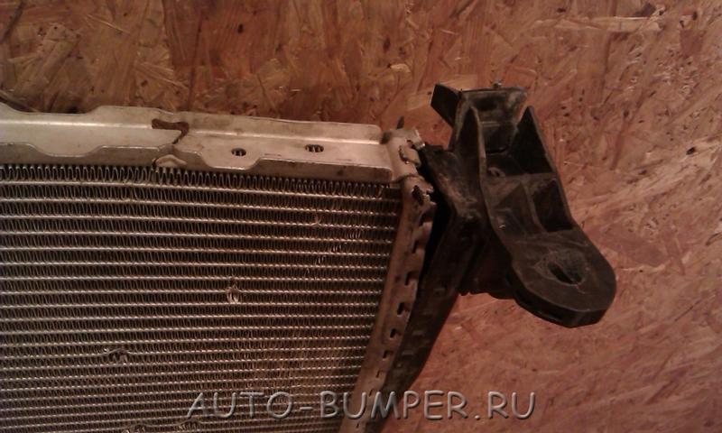 Mercedes Радиатор основной A0995002703