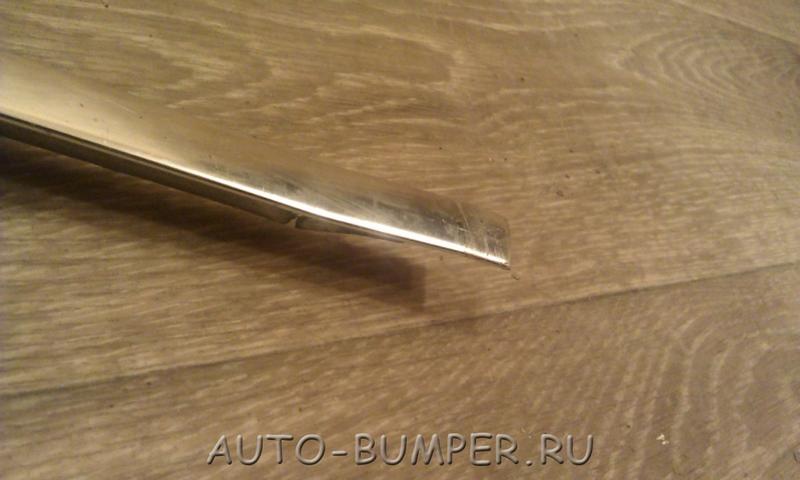 Volkswagen Jetta 2005- Молдинг двери передней левой 1K5837643B