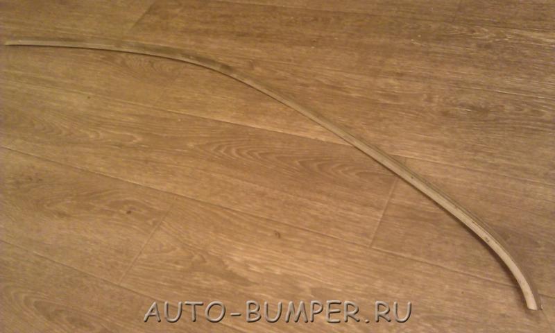 Volkswagen Jetta 2005- Молдинг двери передней левой 1K5837643B