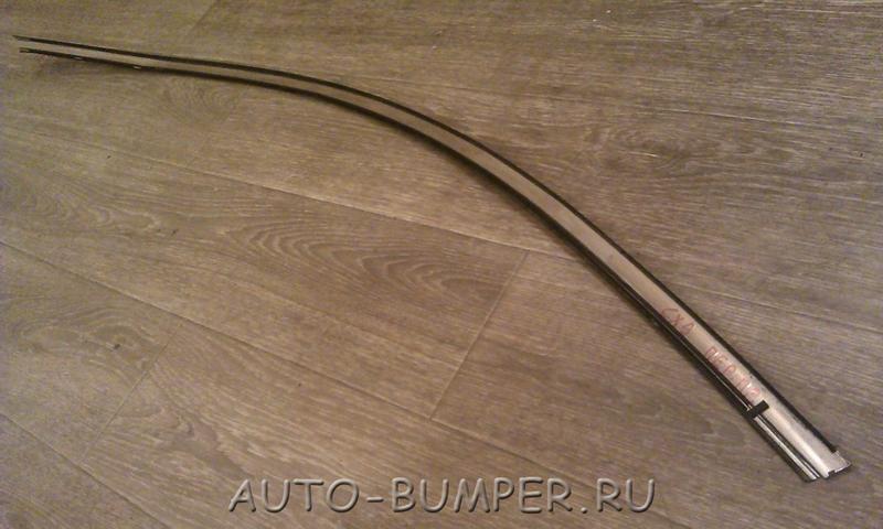 Mazda CX9 2006- Молдинг двери передней правой TD1150981K