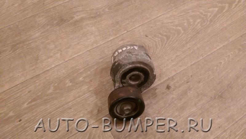 Honda Accord 8 (2.4L) 2008- Натяжитель с роликом приводной 31170R40A01 31170RLFJ01