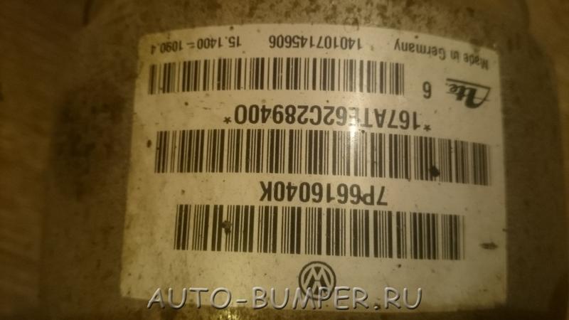 Volkswagen Touareg 2011- Пневмобаллон передний правый 7P6616404J 7P6616040K