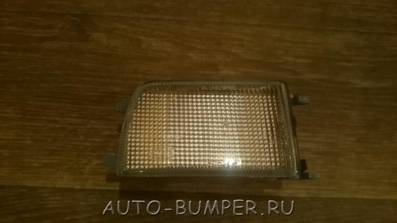 Volkswagen Golf, Jetta 1992- Указатель поворота левый 1HM953155