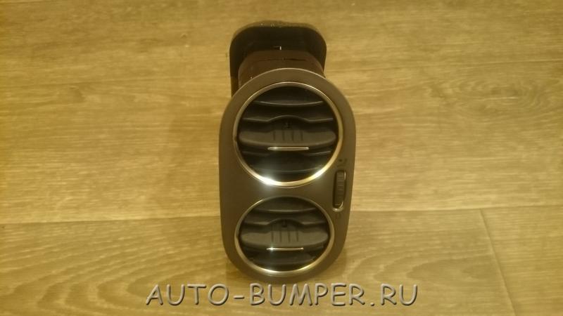 Volkswagen Golf Plus 2012- Дефлектор воздуховода левый 5M0819759