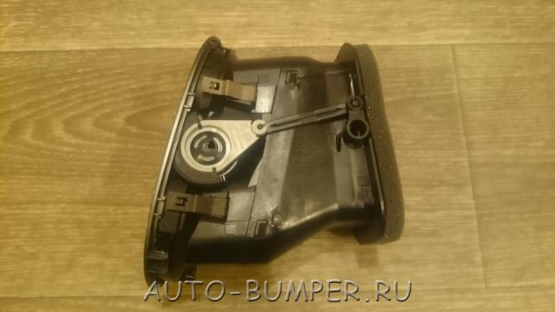 Volkswagen Golf Plus 2012- Дефлектор воздуховода левый 5M0819759