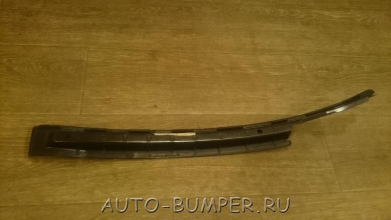 VW Golf 2004- Кронштейн накладки двери передней левой задний 1K4831299D