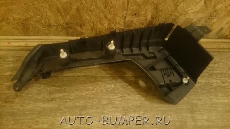 Volkswagen Golf 5 2005- Накладка багажника правая 1K6867762T 3U6