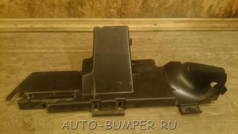 Volkswagen Touareg 2003- Воздуховод радиатора охлаждения левый 7L6121333D
