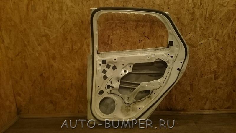 Ford Focus 3 2011- Дверь задняя правая  BM51A24720AL 1780171  1835850