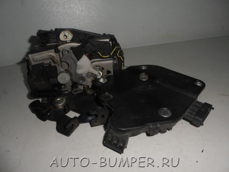 Land Rover / Range Rover Замок двери передней левой LR063616