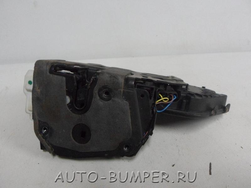 Land Rover / Range Rover Замок двери передней левой LR063616