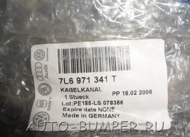 Volkswagen Touareg 2003- Канал проводов двери багажника 7L6971341T