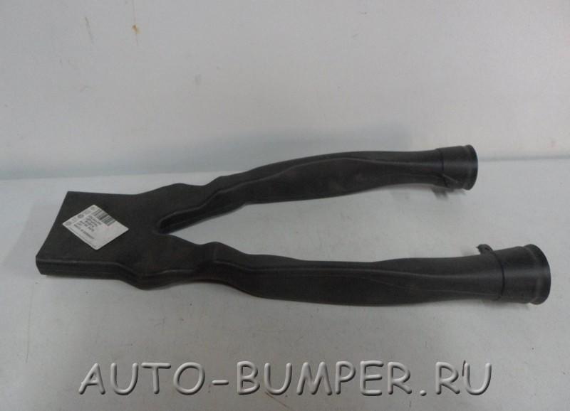 Volkswagen Passat B6 CC 2006- Воздуховод отопителя задних пассажиров 3C0864253 3C0864253A