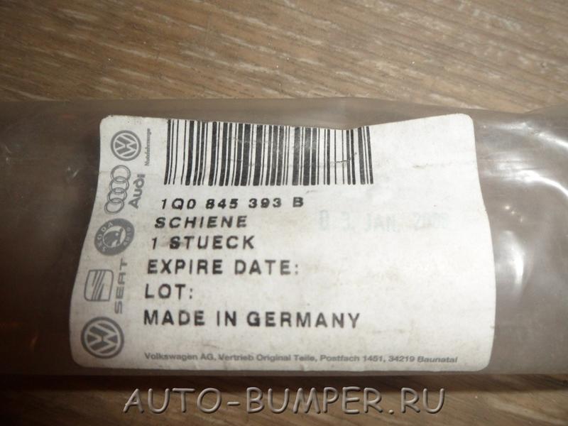 Volkswagen Eos 2006- Поперечная планка крыши 1Q0845393B