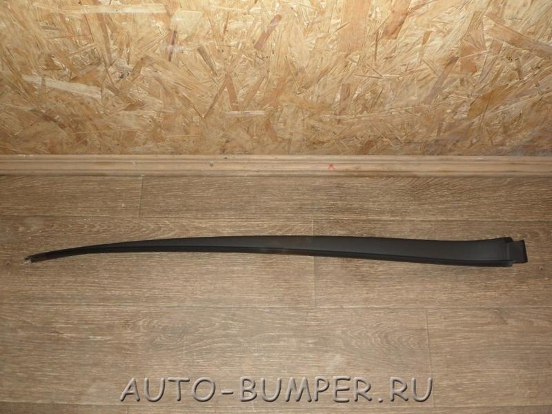 Volkswagen Golf 5 Plus 2005- Молдинг лобового стекла левый 5M0854327D5AP