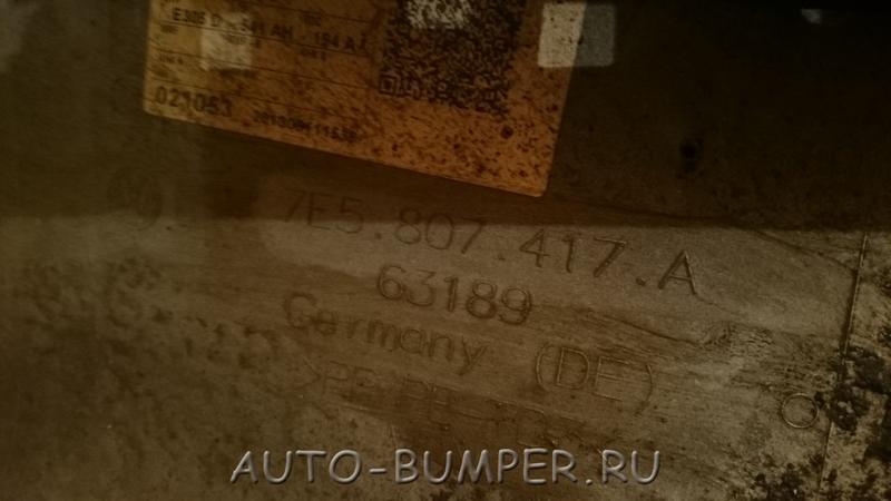 Volkswagen Transporter 2012- Бампер задний 7E5807417AGRU