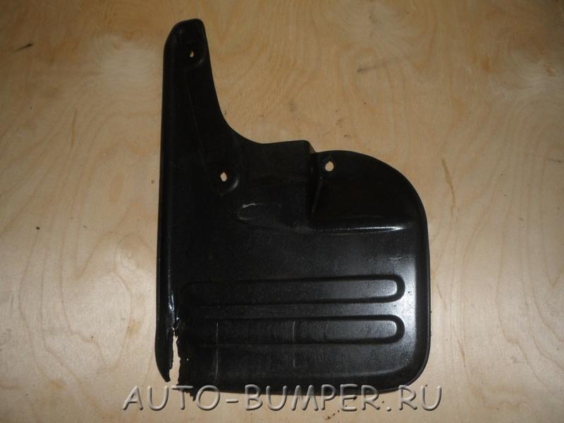 Toyota Hilux 2005- Брызговик передний правый 766210K030