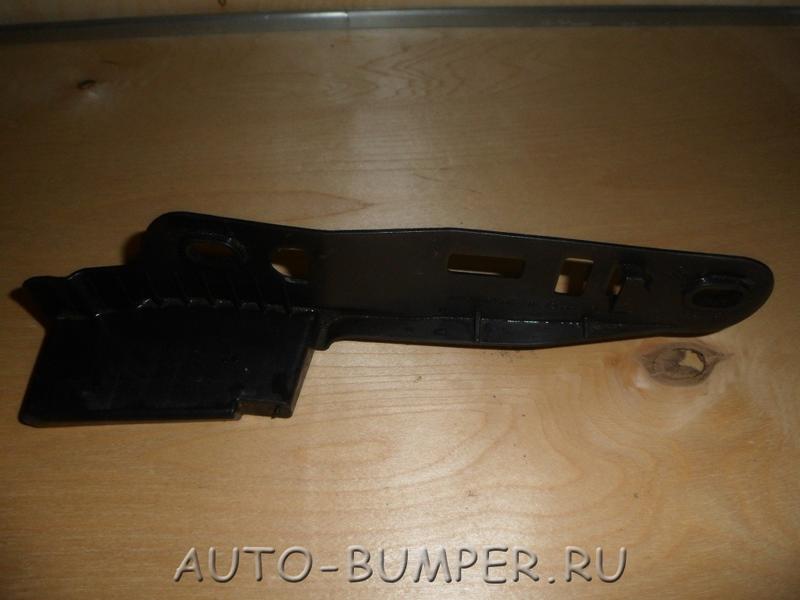 Porsche Cayenne 2010- Кронштейн накладки на порог правый 7P5853480