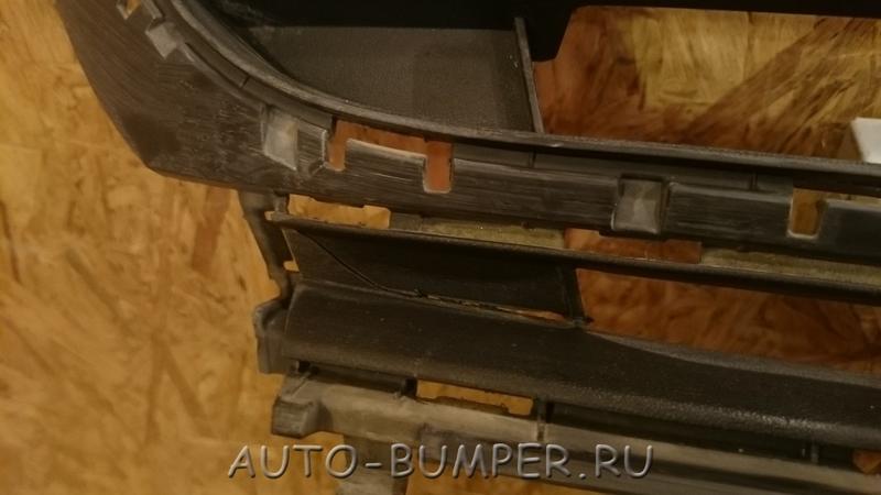 Volkswagen Golf 7 2013- Решетка бампера 5G0853677; 5G08536779B9