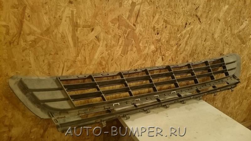 Volkswagen Golf 7 2013- Решетка бампера 5G0853677; 5G08536779B9