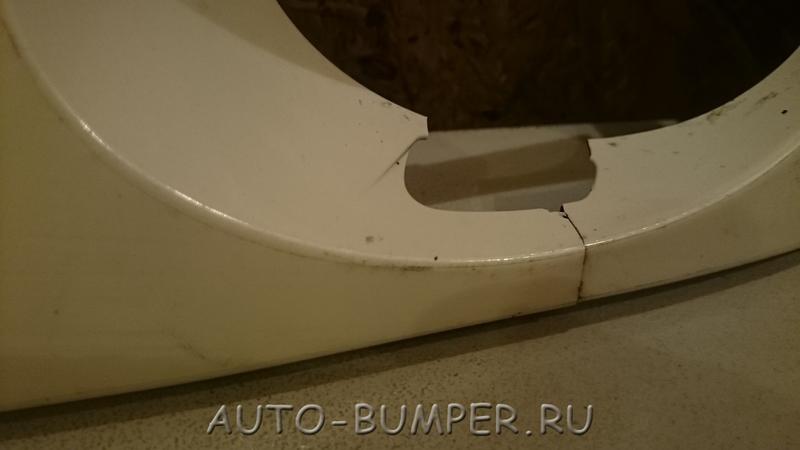 Volkswagen Transporter 2010- Вставка ПТФ правая 7E5807490A; 7E5807490AGRU