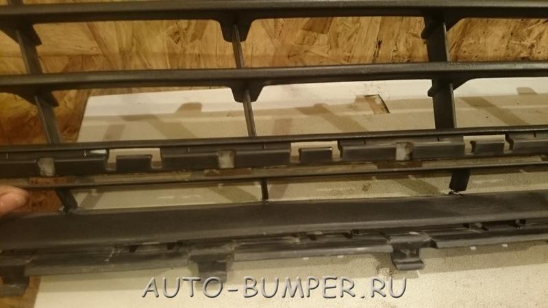 Volkswagen Golf 7 2013- Решетка бампера 5G0853677; 5G08536779B9