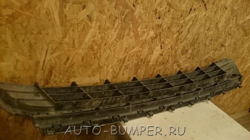 Volkswagen Golf 7 2013- Решетка бампера 5G0853677; 5G08536779B9
