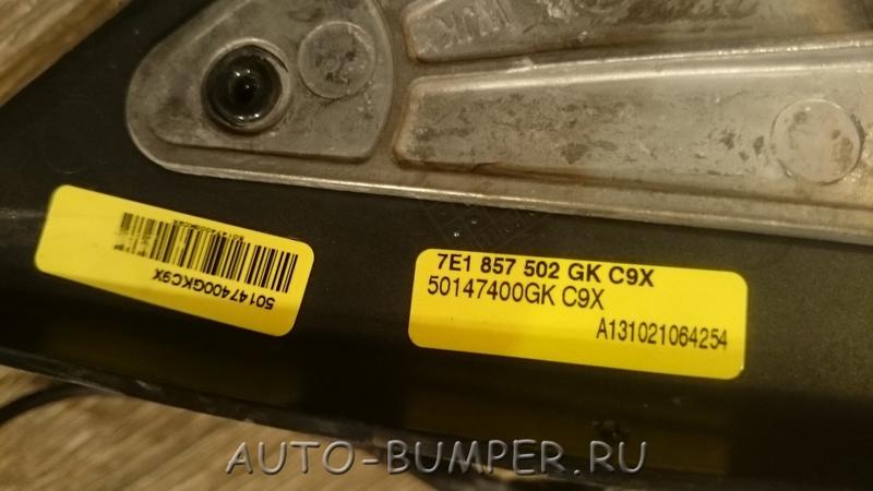 Volkswagen Transporter 2010- Кронштейн зеркала правого 7E1857502GKC9X
