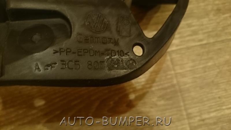 Volkswagen Passat B6 2006- Кронштейн бампера заднего центральный 3C5807861A