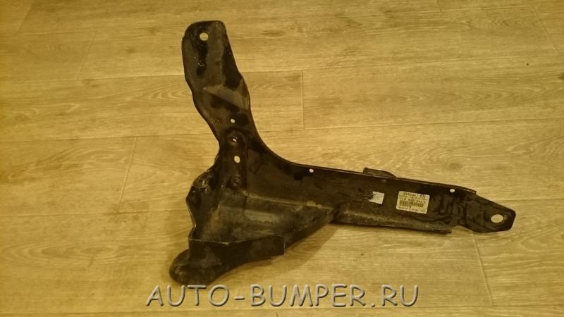 Volkswagen Touareg 2003- Кронштейн крепления сиденья правый 7L0885342E 7L0885342F