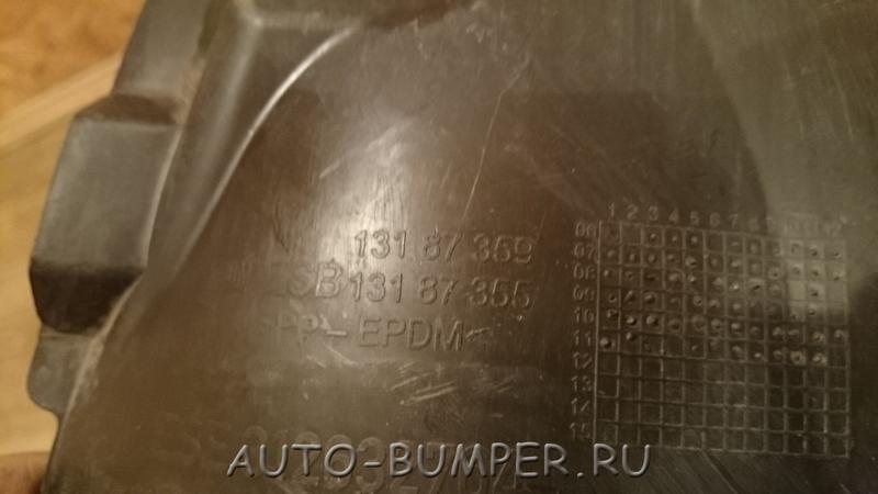 Opel Corsa D 2006- Локер передний правый (зад. часть) 13187355