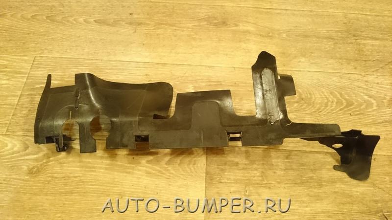 Volkswagen Jetta 2011- Дефлектор радиатора правый 5C6121284 5C6121284A