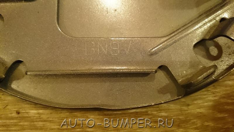 Mazda 3 BK Седан 2003- Лючок бензобака BN8V42410E