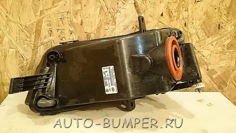 Volkswagen Golf 7 2013- Фара противотуманная правая 5G0941662D