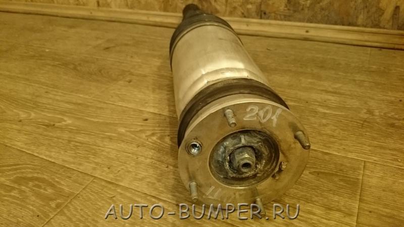 Range Rover L405 2013- Пневмостойка передняя левая 22277022 LR060137 