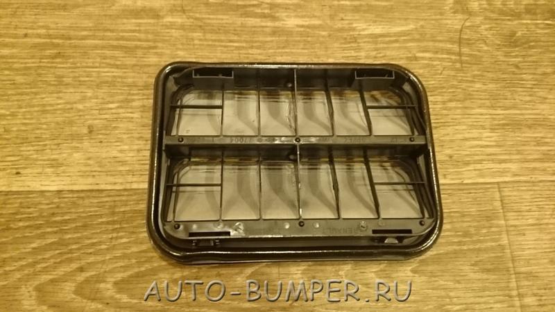 Renault Fluence 2010- Решетка вентиляционная 7700838358