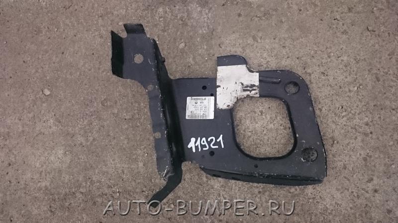 Chevrolet Cruze седан 2009- Суппорт заднего фонаря правый  13397699 13256259
