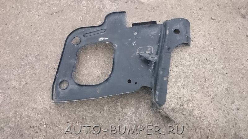 Chevrolet Cruze седан 2009- Суппорт заднего фонаря правый  13397699 13256259