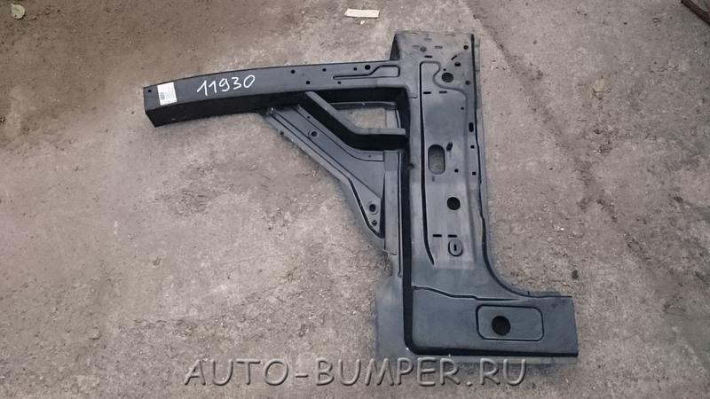 Volkswagen Touareg 2003- Усилитель брызговика, правый передний  7L0805192H