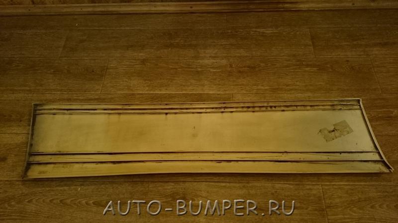 Range Rover L322 2002- Молдинг двери передней правой нижний 8263896 LR006221