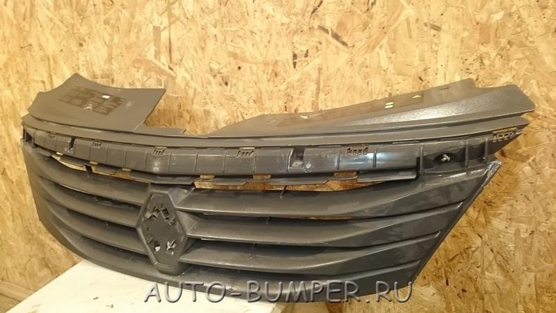 Renault Logan 2010- Решетка радиатора 8200752748