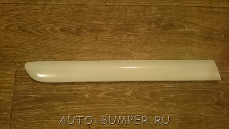 VW Golf 5 (3-х дв.) 2004- Молдинг крыла заднего правый 1K3853536A GRU