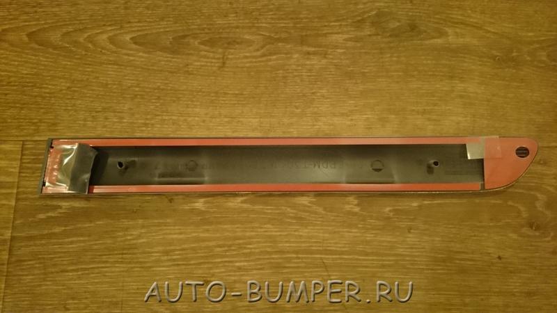 VW Golf 5 (3-х дв.) 2004- Молдинг крыла заднего правый 1K3853536A GRU