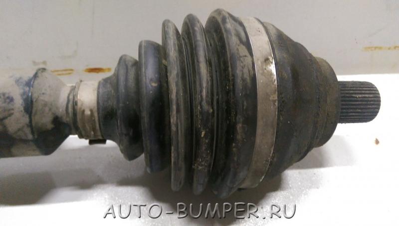 VW Passat B7 Полуось правая 1K0407272, 1K0407272TK