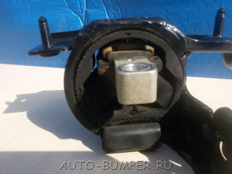VW Polo 2011- Подушка двигателя левая  6RF199555G